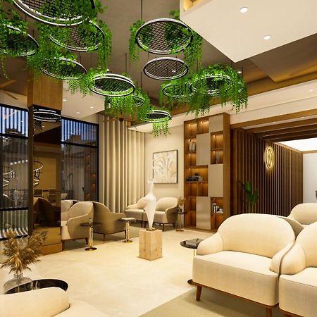 Model Grand Inn Bellary Kültér fotó